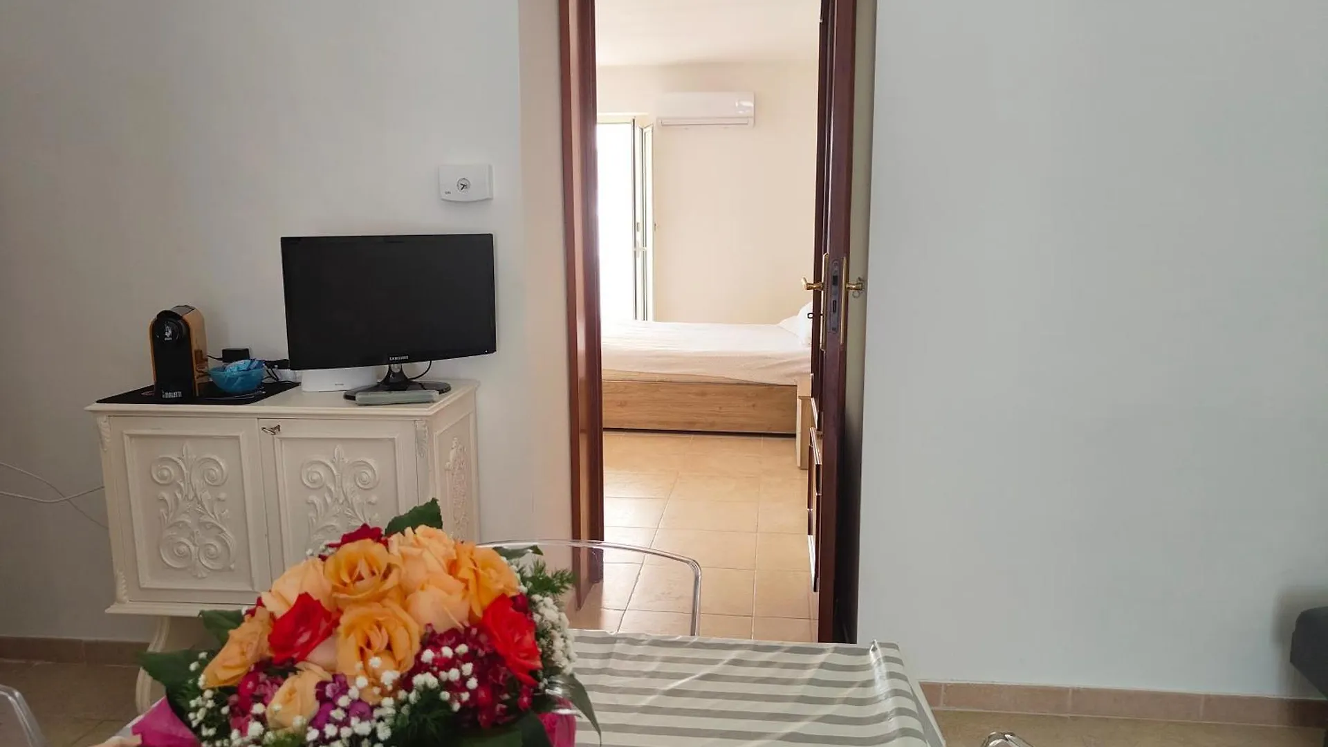 Venere Apartment Bari 0*,  Italy